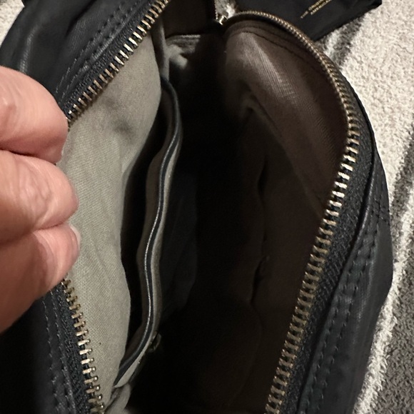 NWT Frye Small Scout Backpack-Black - Picture 4 of 5